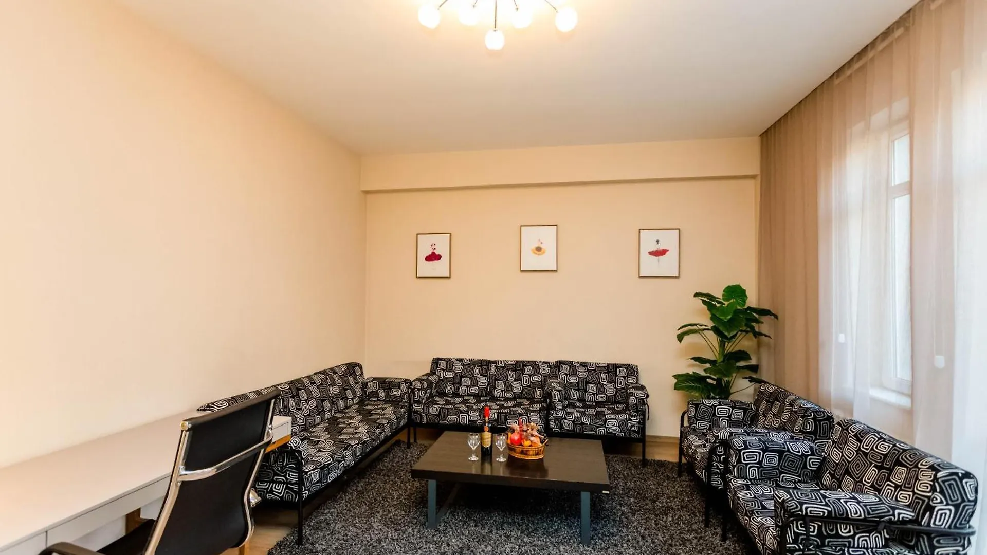 Central Comfort Place Tiflis Daire